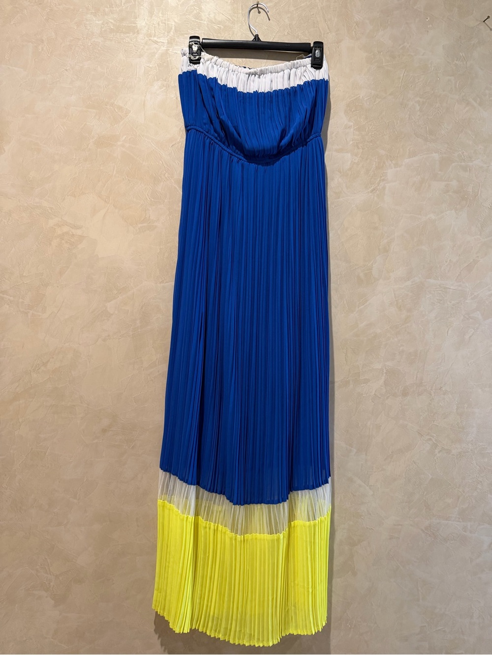 Romeo & Juliet Couture Strapless Blue White Yellow Pleated Maxi Dress